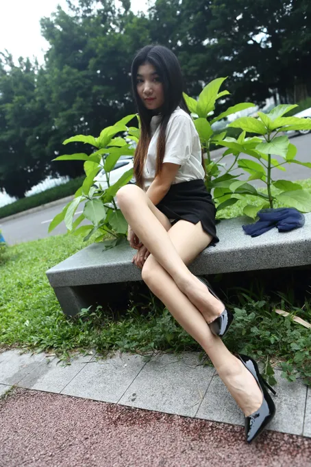 [Mzsock] NO.083 Qiqi’s retro dark blue stockings street photography#[94P]-60