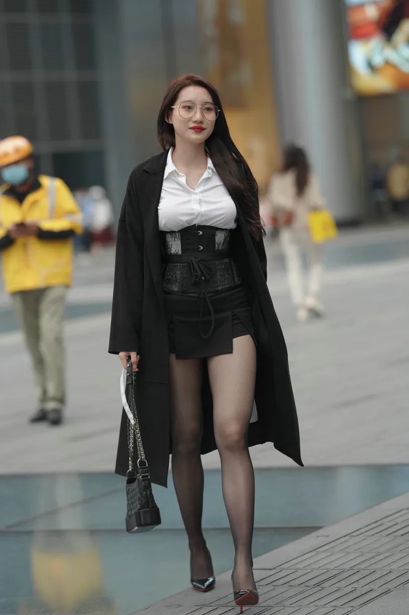 [Mzsock] NO.160 Long legs in black stockings street photography#[105P]-12