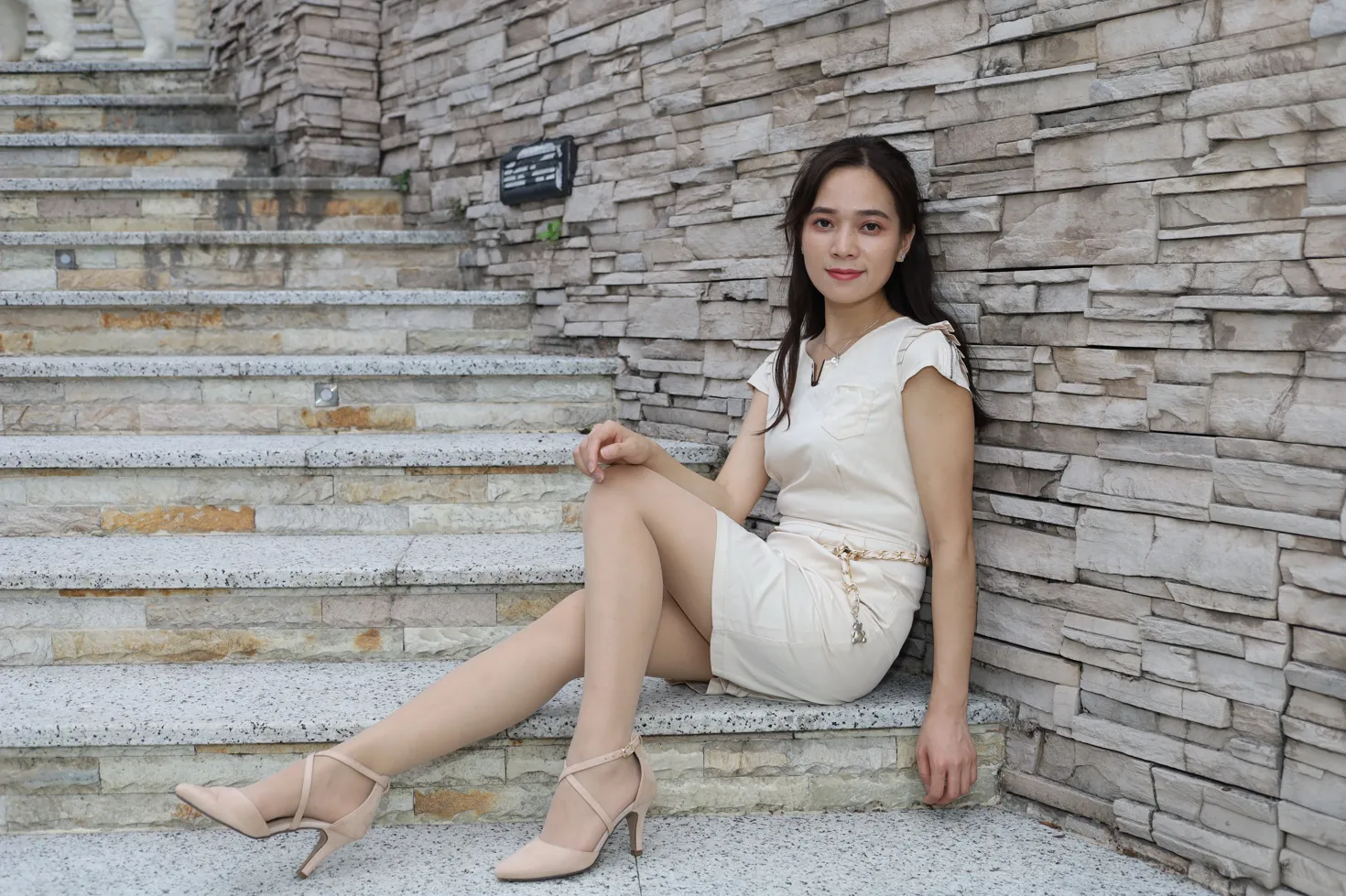 [Mzsock] NO.107 Vency Shen beige dress stockings high heels beautiful legs street photography#[70P]-23