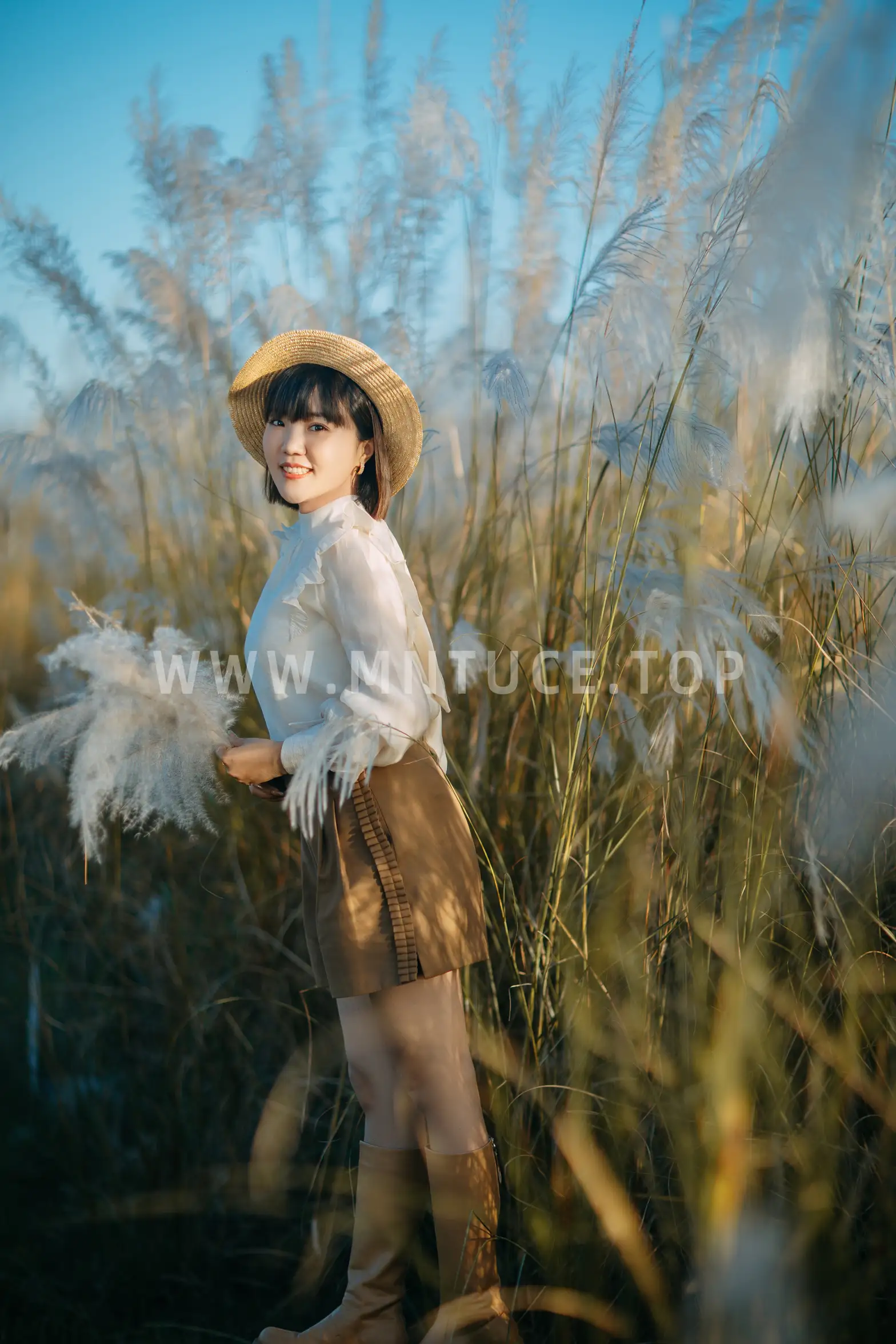 [YITUYU] 2022.09.04 Vol.1868 – Reeds in Autumn Dongqin#[25P]-18