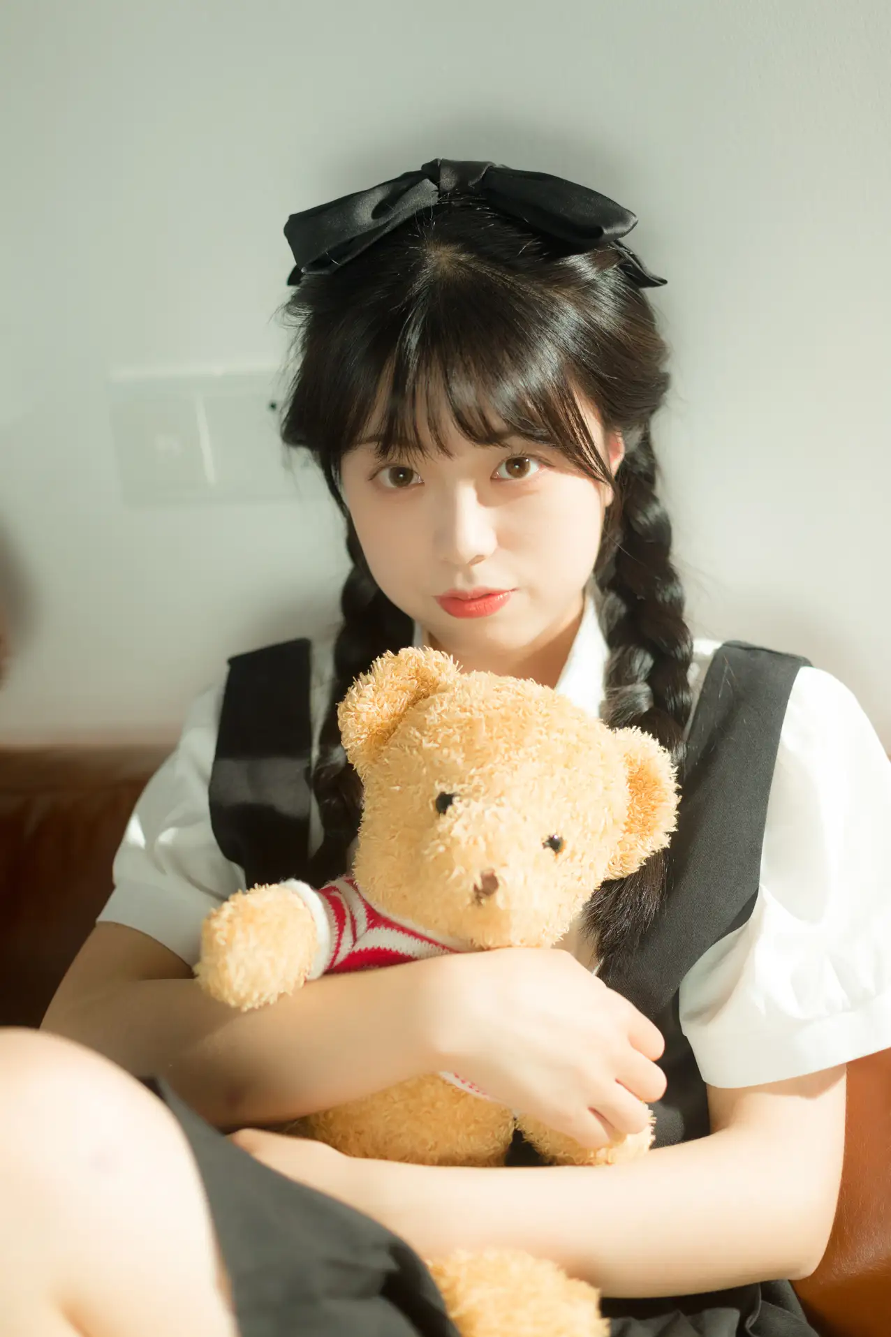 [YITUYU] 2022.07.12 Vol.1453 – Tell the secret to the little bear Cute bubbles#[34P]-17